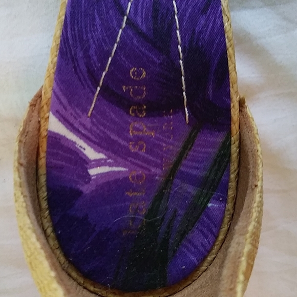 Kate Spade size 7 B pumps - Picture 4 of 7